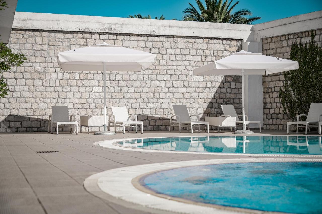 Hotel International Rab Town Ngoại thất bức ảnh
