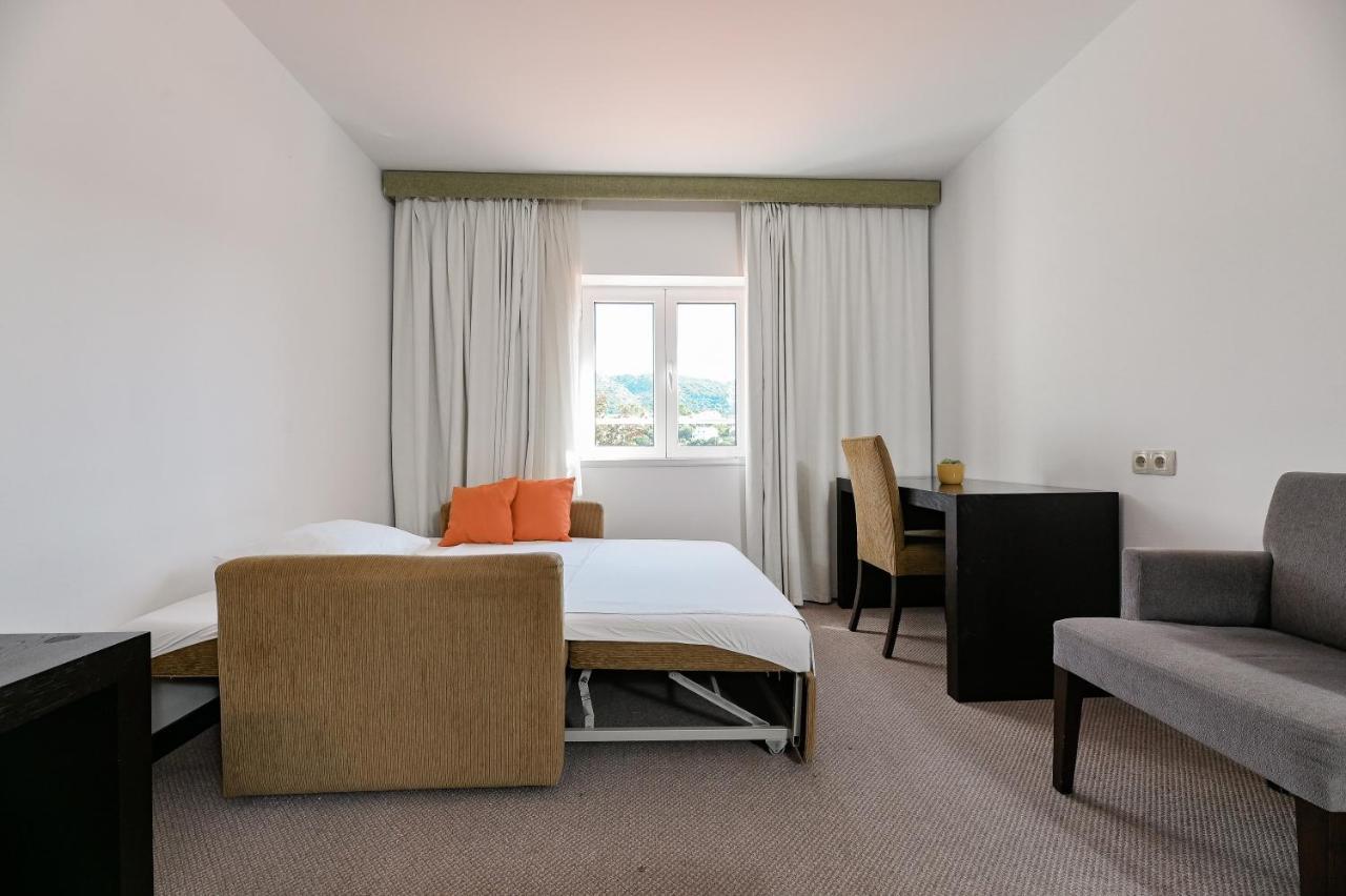Hotel International Rab Town Ngoại thất bức ảnh