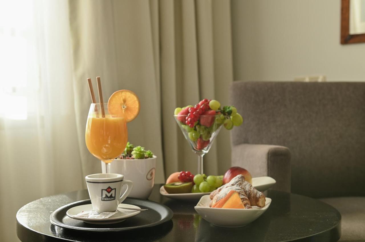 Hotel International Rab Town Ngoại thất bức ảnh