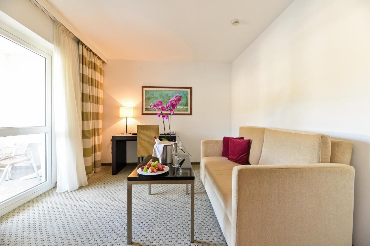 Hotel International Rab Town Ngoại thất bức ảnh